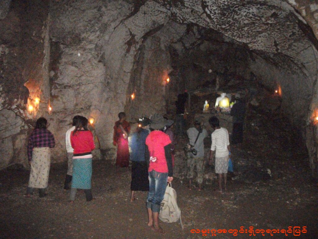 တောက်ကုတ်မြို့နယ်အတွင်းရှိကျောက်လှိုင်ဂူများသို့လူအများသွားရောက်လည်ပတ်နေ