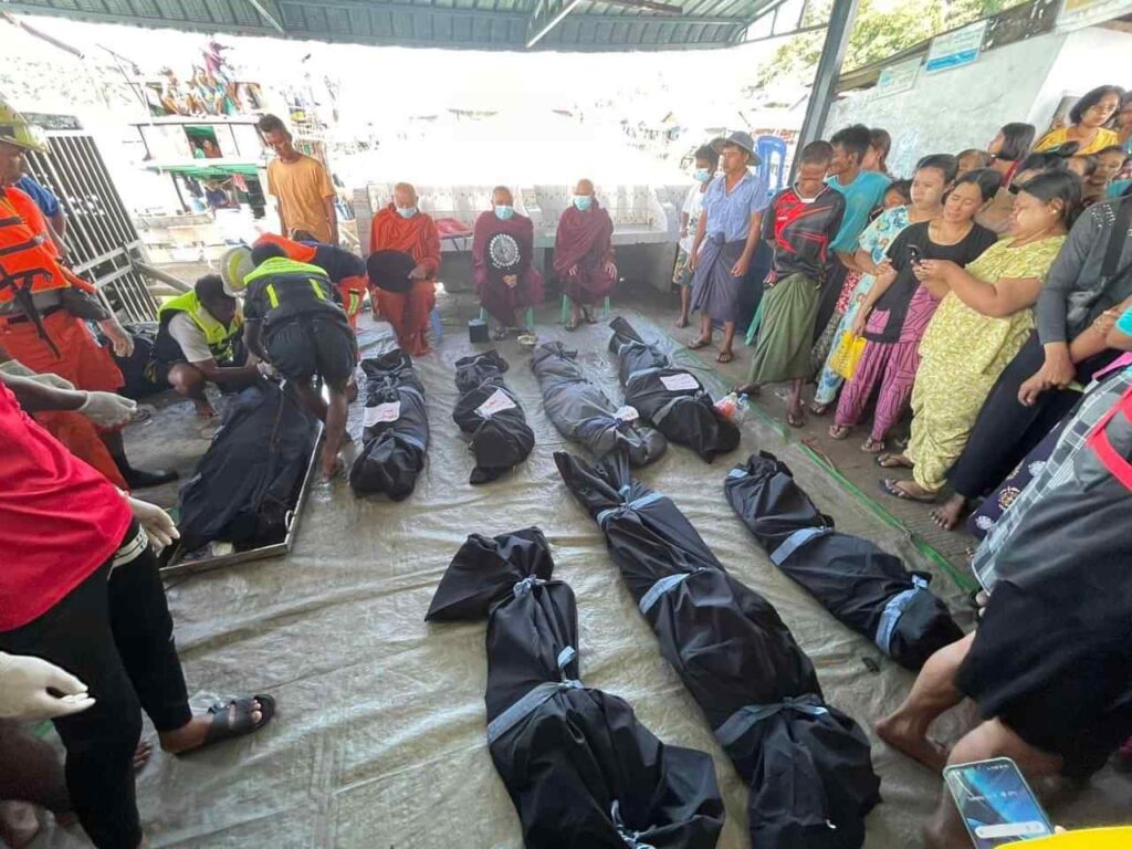 ပုလောတွင် စက်မှောက်မှုရာ၌ သေဆုံးသူ ၂၀ ဦးခန့်အထိ ရှိလာ